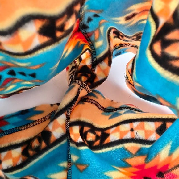 Fuzzy Duds southwestern flannel shorts S - Picture 8 of 10